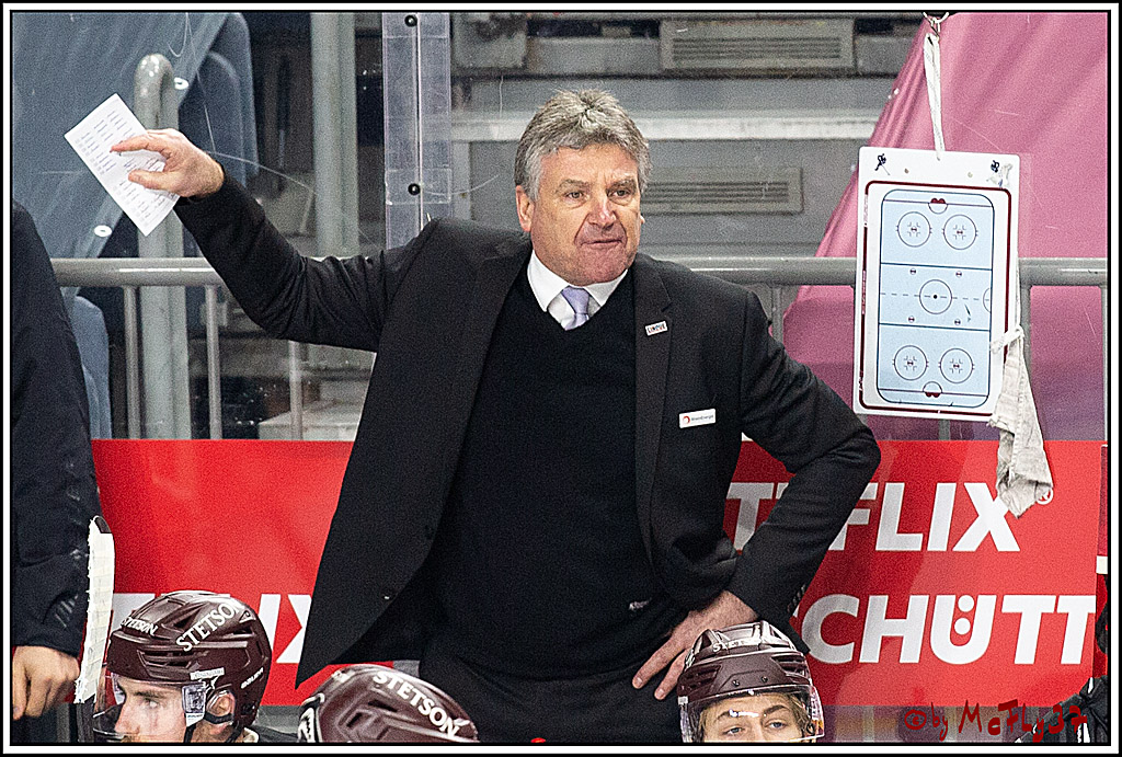 PENNY DEL;  Koelner Haie - Krefeld Pinguine; Koeln, 24.02.2021